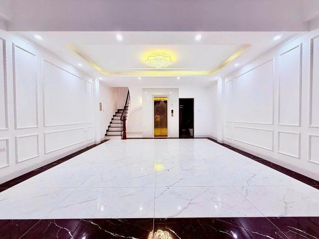  BÁN NHÀ ĐẸP KHUẤT DUY TIẾN, THANH XUÂN - 44M x 8T THANG MÁY - MT 5.5M - GIÁ 16.5 TỶ 