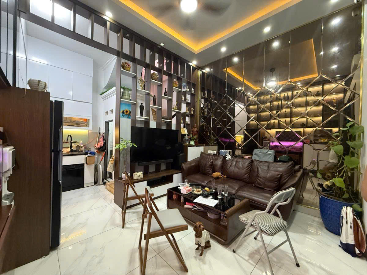  Bán nhà Khương Trung, Thanh Xuân phân lô ngõ 3 gác, nhà đẹp ở ngay 