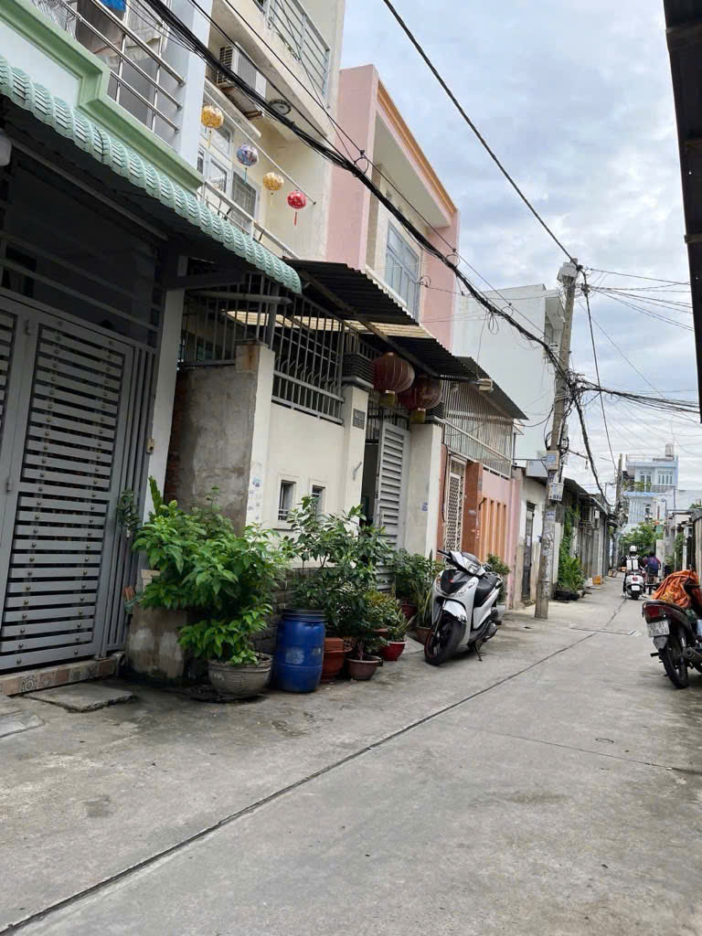  NHÀ HẺM XE HƠI, TÂN KỲ TÂN PHÚ, 3 TẦNG, 57m2 - CN ĐỦ - BTCT  - GIÁ 5.7 TL. 