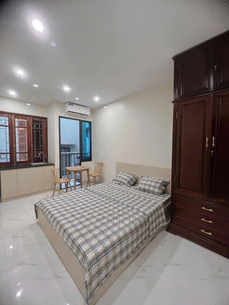  Bán nhà đẹp Gia Quất- Dân Xây- Lô góc- Oto - ô chờ thang máy- 45m 5 tâng mặt tiền rộng nhỉnh 8 tỷ(TL) 