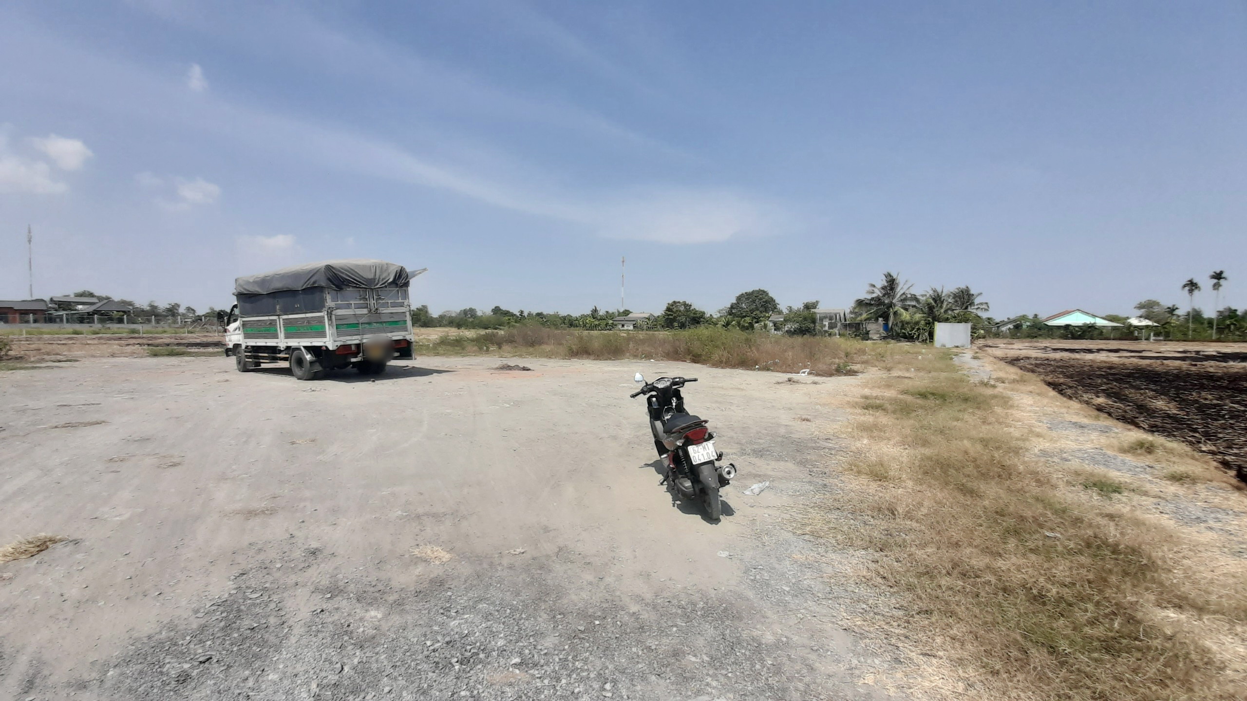  Bán lô đất full thổ cư Ấp 5 Xã Phước Vân Cần Đước Long An. Giá 2,7 tỷ 