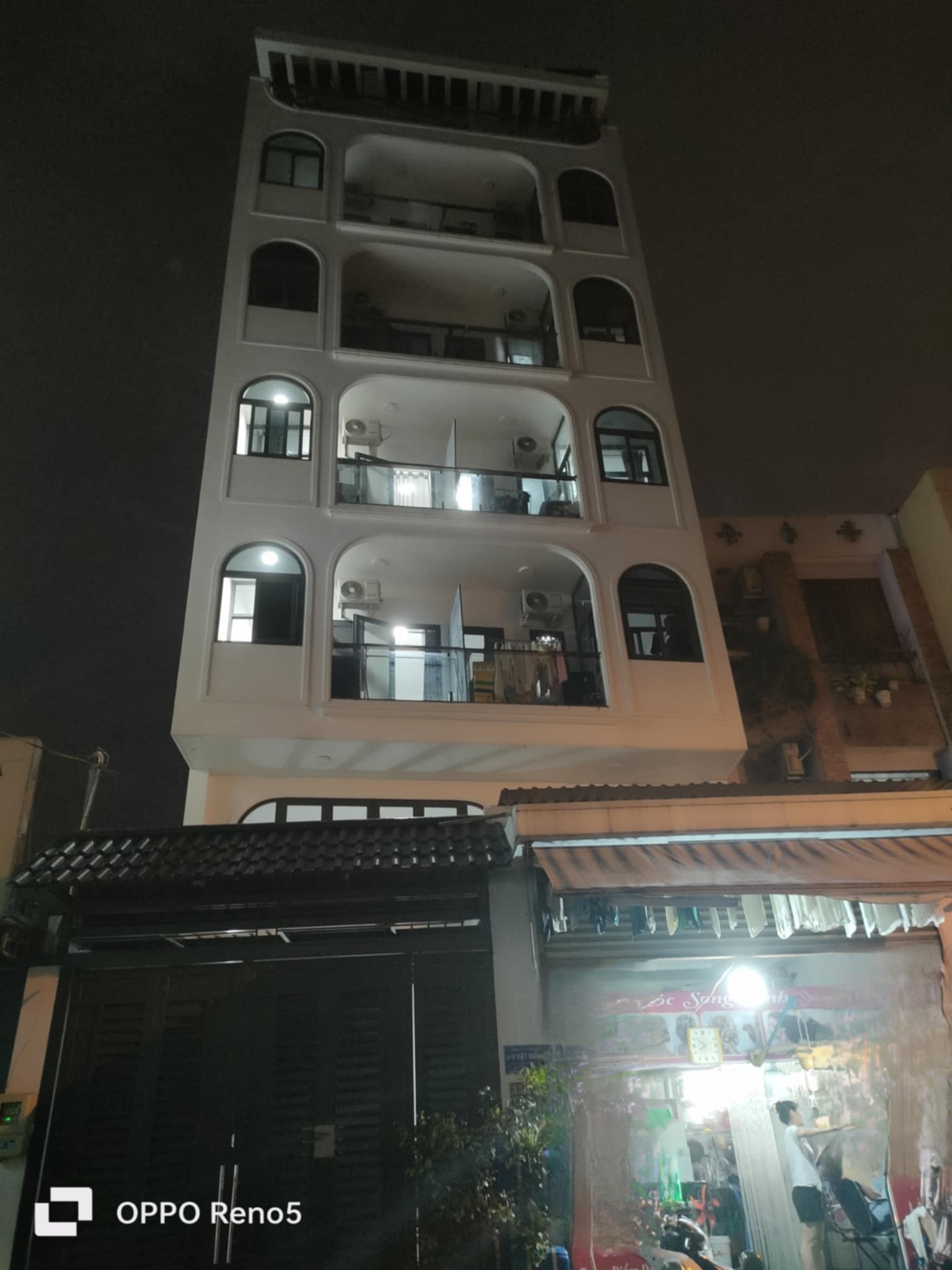  Bán nhà Mặt tiền Nguyễn Oanh 120m², 6 tầng, thu nhập 70 triệu, giá 18.5 tỷ 