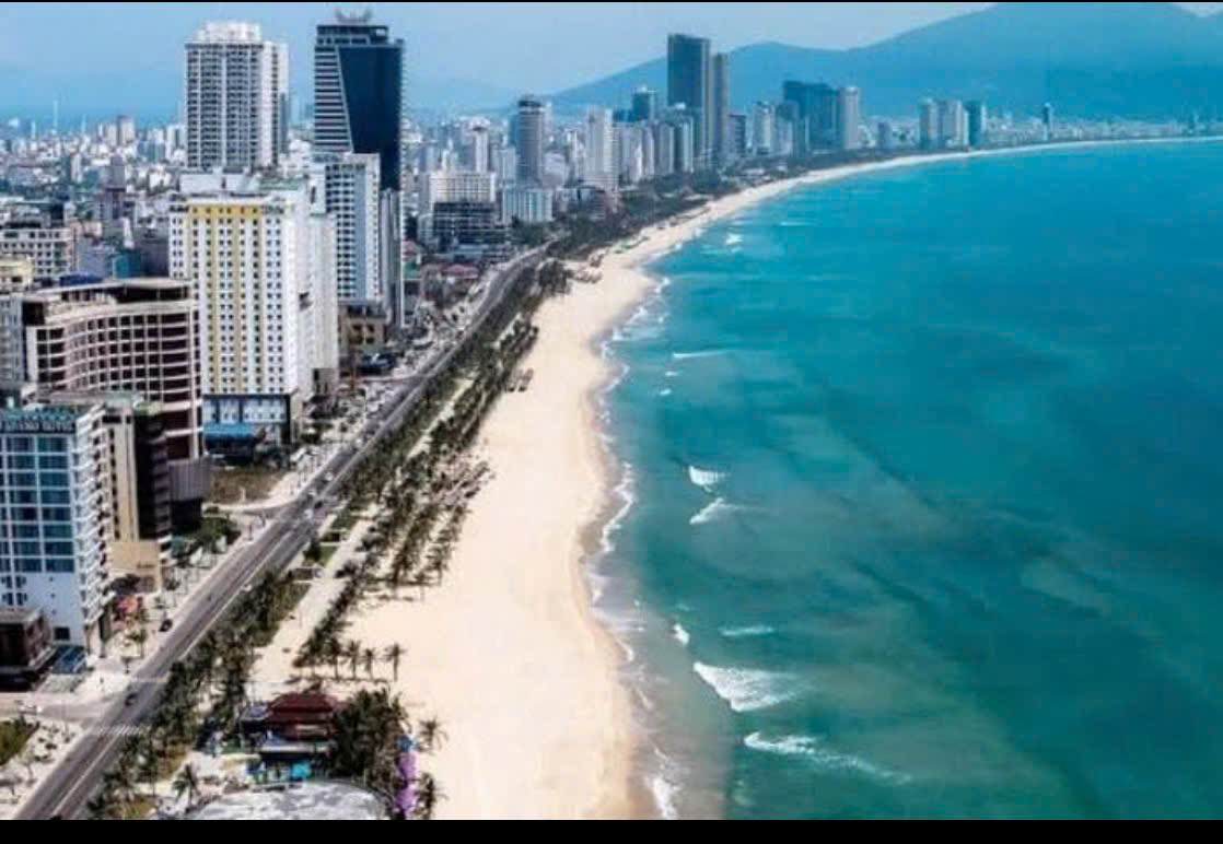  + Đất 2 mặt tiền, kiệt ô tô sau đường Hà Bổng, vài bước chân ra bãi tắm phạm văn đồng. 