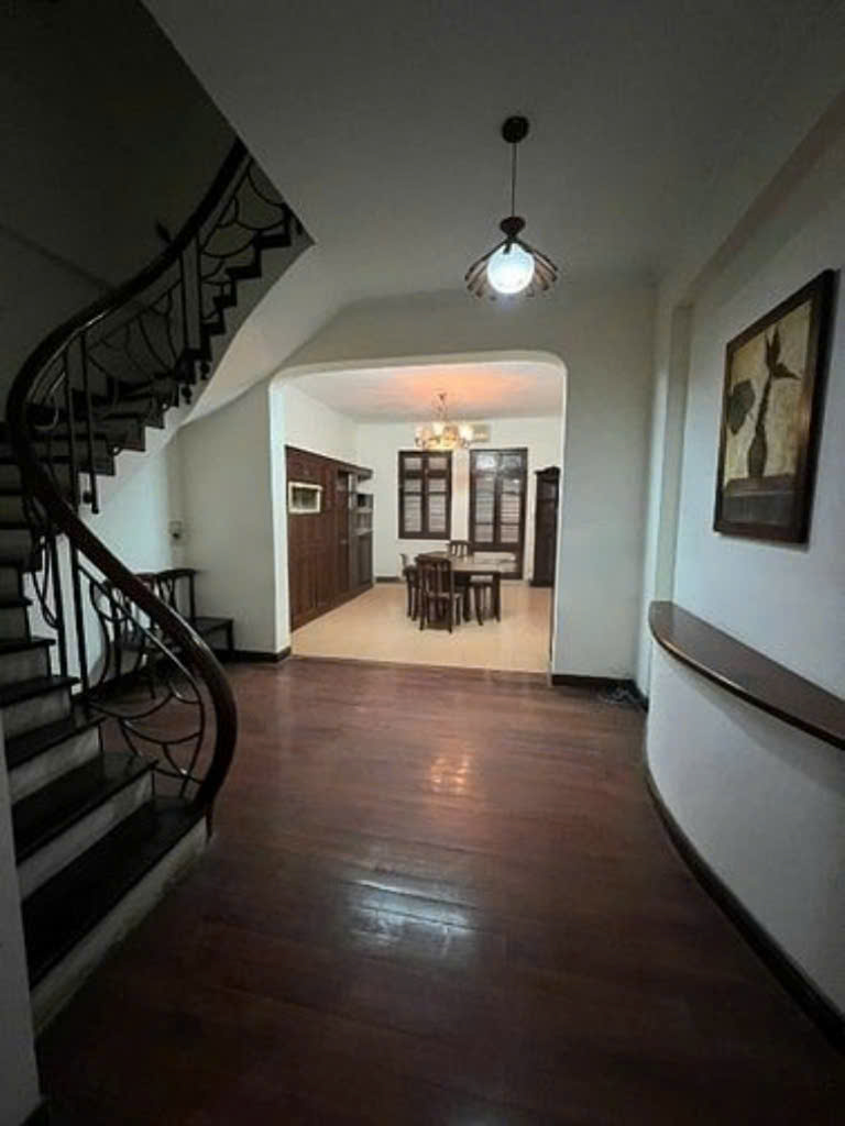  Cho thuê nhà Phố Lê Trọng Tấn, Thanh Xuân 60m² x 5 tầng, 5 phòng, 3 WC, 24 Triệu/tháng 