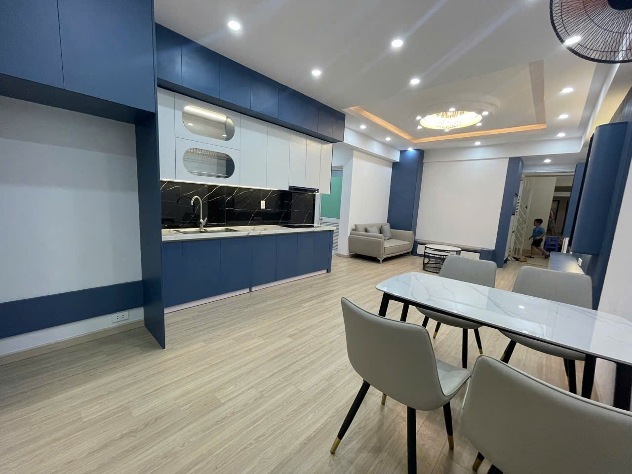  BÁN MẶT PHỐ TÂY HỒ SIÊU VIP- VỈA HÈ KINH DOANH ĐỈNH- THU NHẬP 45 TRIỆU/THÁNG CHỈ 22 TỶ 