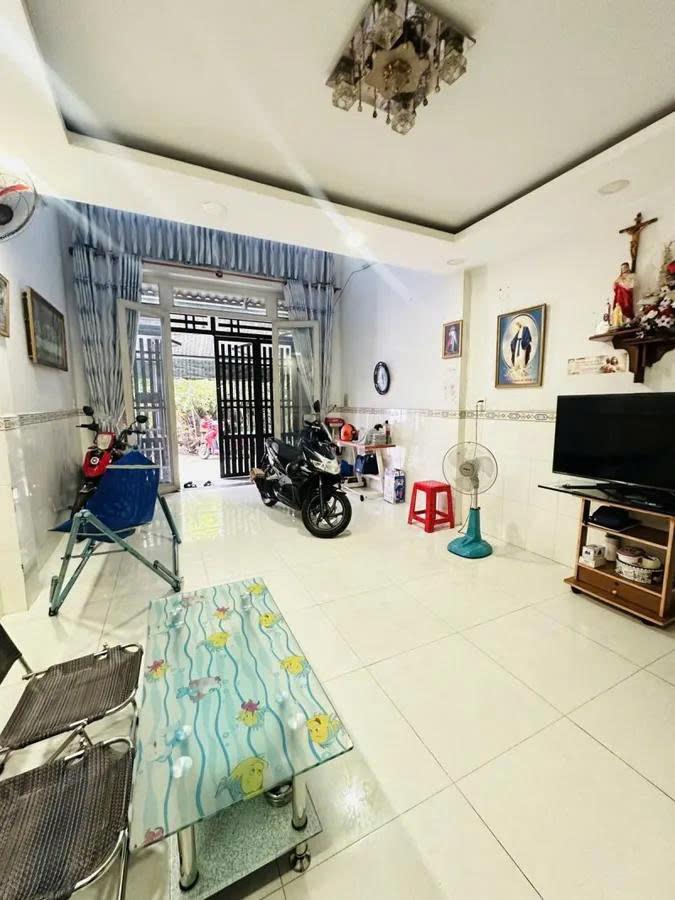  BÁN NHÀ - BÌNH TÂN - HXH - DIỆN TÍCH 56M2 - 2 TẦNG - GIÁ 5 TỶ 