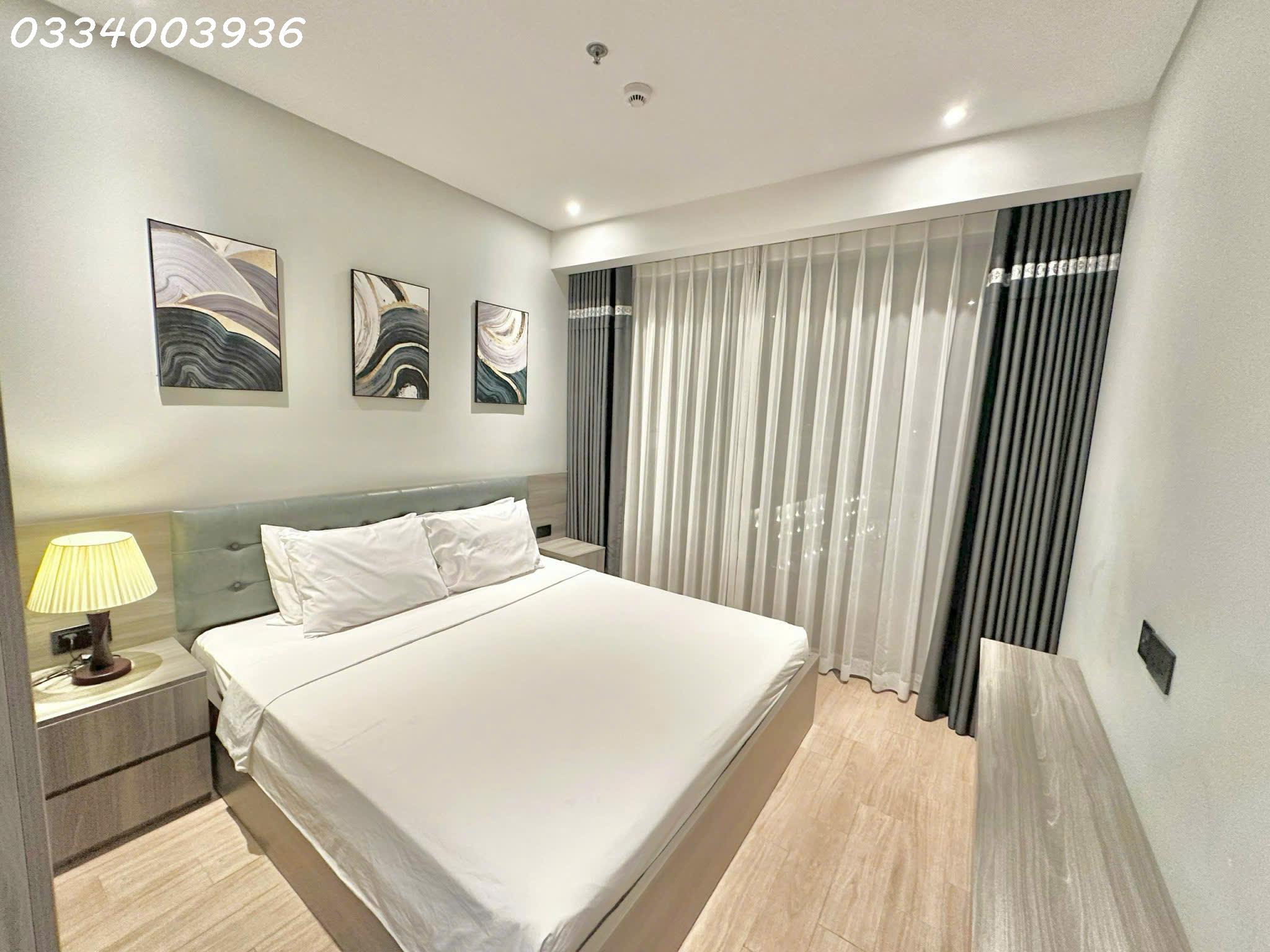  Bán căn hộ Citadines Marina Hạ Long, B11a08 2PN + 2 WC mặt bãi tắm, tầng cao view biển 