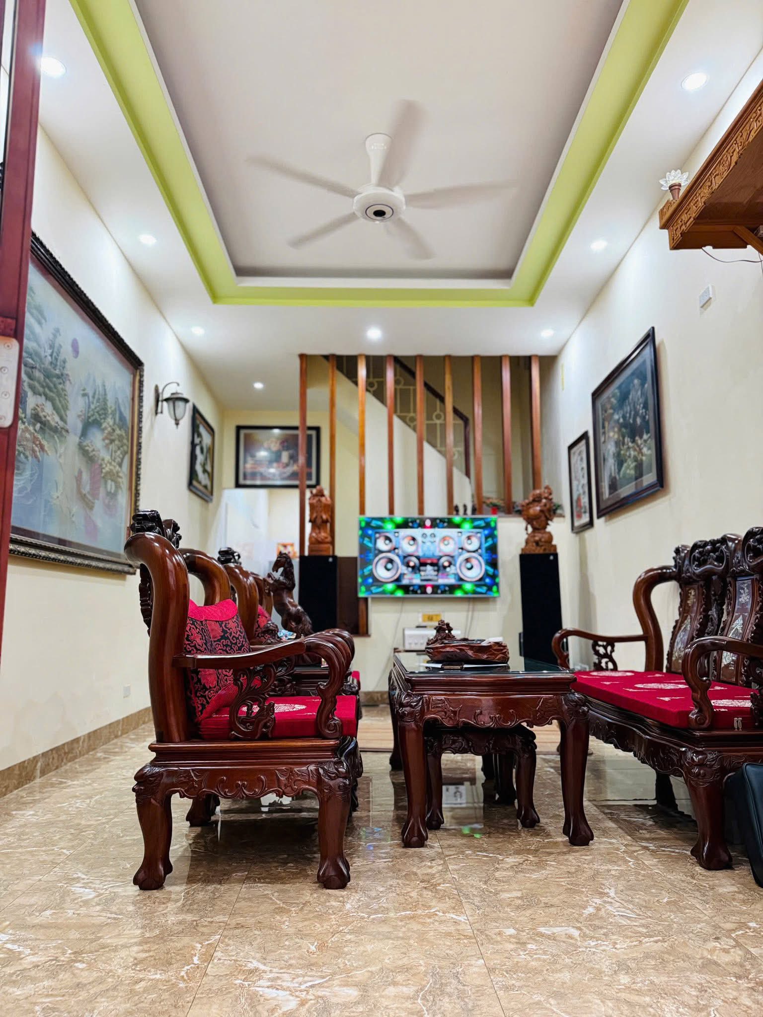  Cực hiếm Kim Giang - 20m ô tô - DT 66m2, giá đầu tư chỉ 10.8 tỷ. 