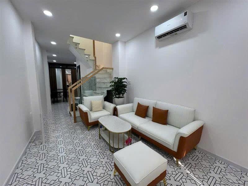  Bán nhà HXH Đặng Văn Ngữ, 3.5x12m, 3 tấm, 3pn, 4wc, 7.3 tỷ, TL 