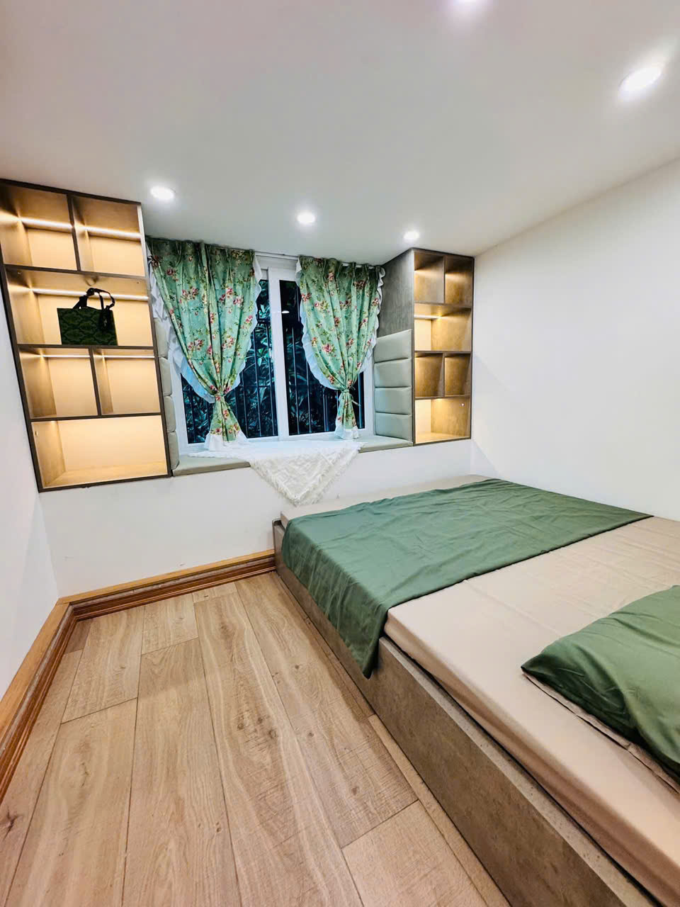  tt P404 nhà G2 Tập thể Trung Tự 21/65 T4 3 4.5 tỷ Đống Đa 