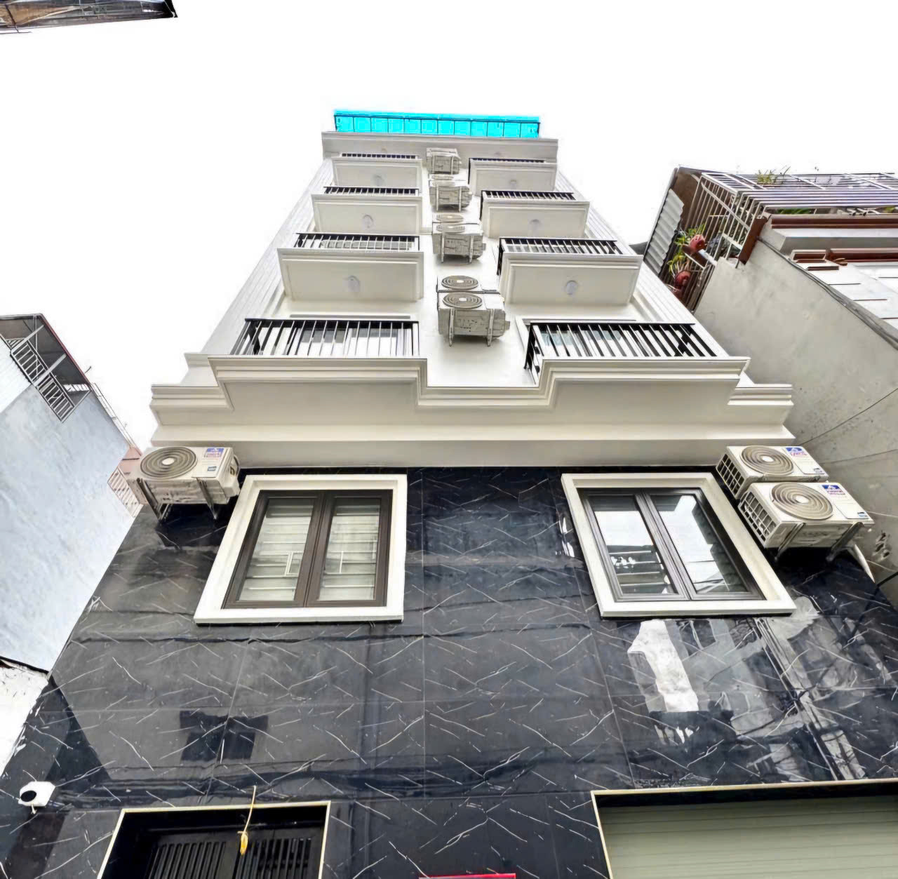  BÁN NHÀ HỌC VIÊN TÀI CHÍNH - DT41M2 - 6 TẦNG - - THANG MÁY - 10 PHÒNG KHÉP KÍN - NGÕ Ô TÔ 