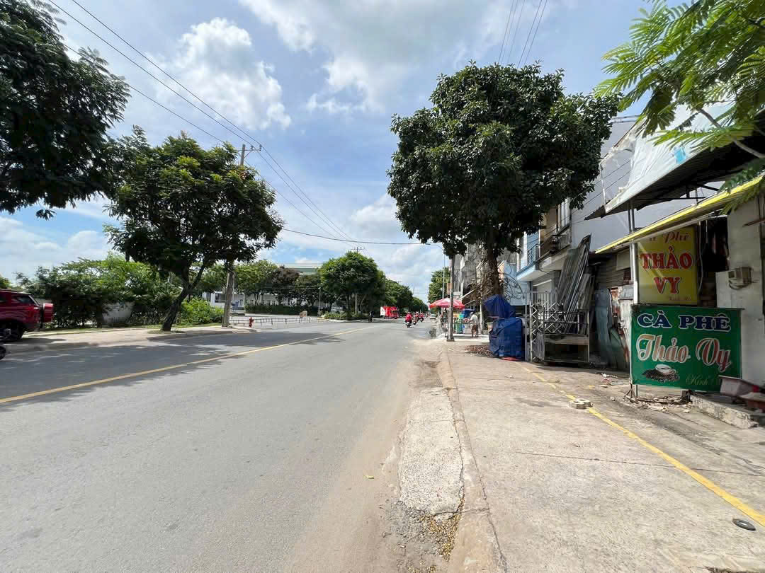  Lô Đất (4x20) Mặt Tiền Dương Thị Mười, P.Hiệp Thành, Q12 – 75m², Giá 7.6 Tỷ còn bớt. 