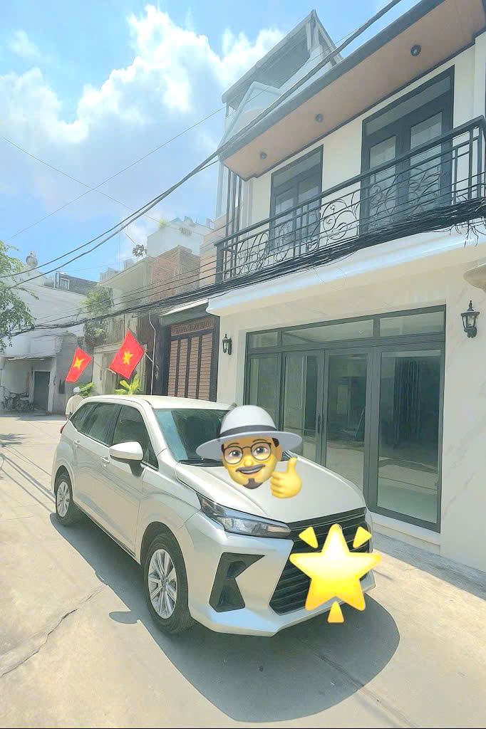  MẶT TIỀN HẺM XE HƠI 

KHU CƯ XÁ NGÂN HÀNG VIP Q7 

CÓ 7 TỶ 