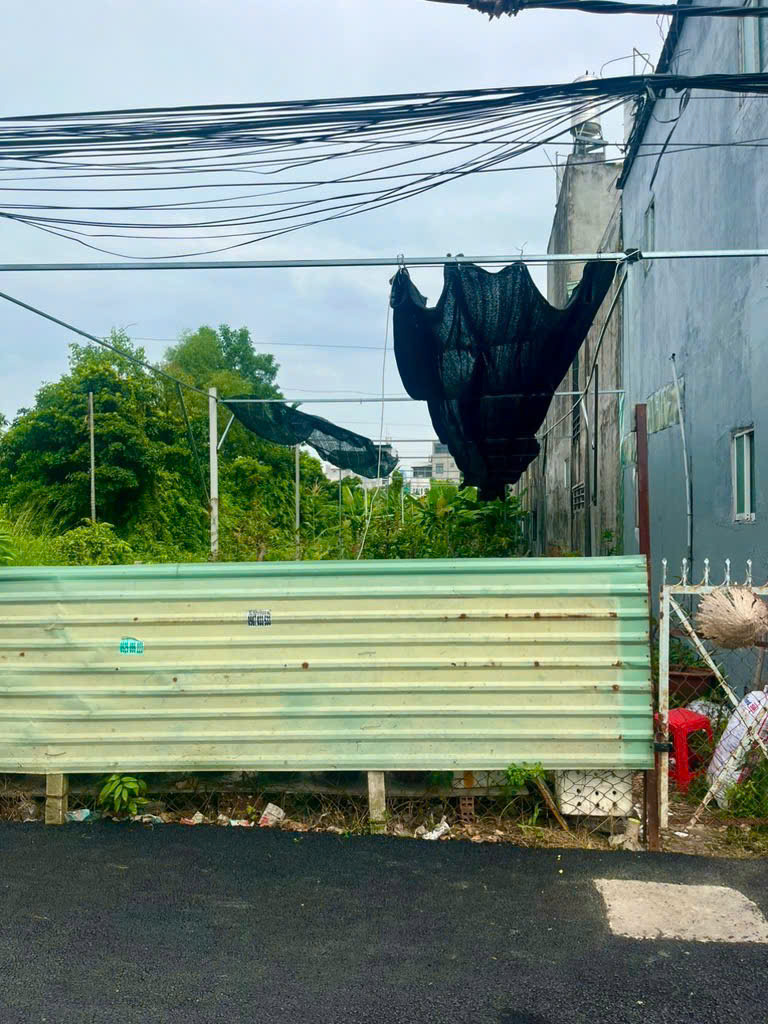  CHỈ 24 TRIỆU/M² - HẺM NHỰA XE TẢI - ĐẤT FULL THỔ CƯ 332m2  SHR-THẠNH LỘC- QUẬN 12 -7.99 TỶ 