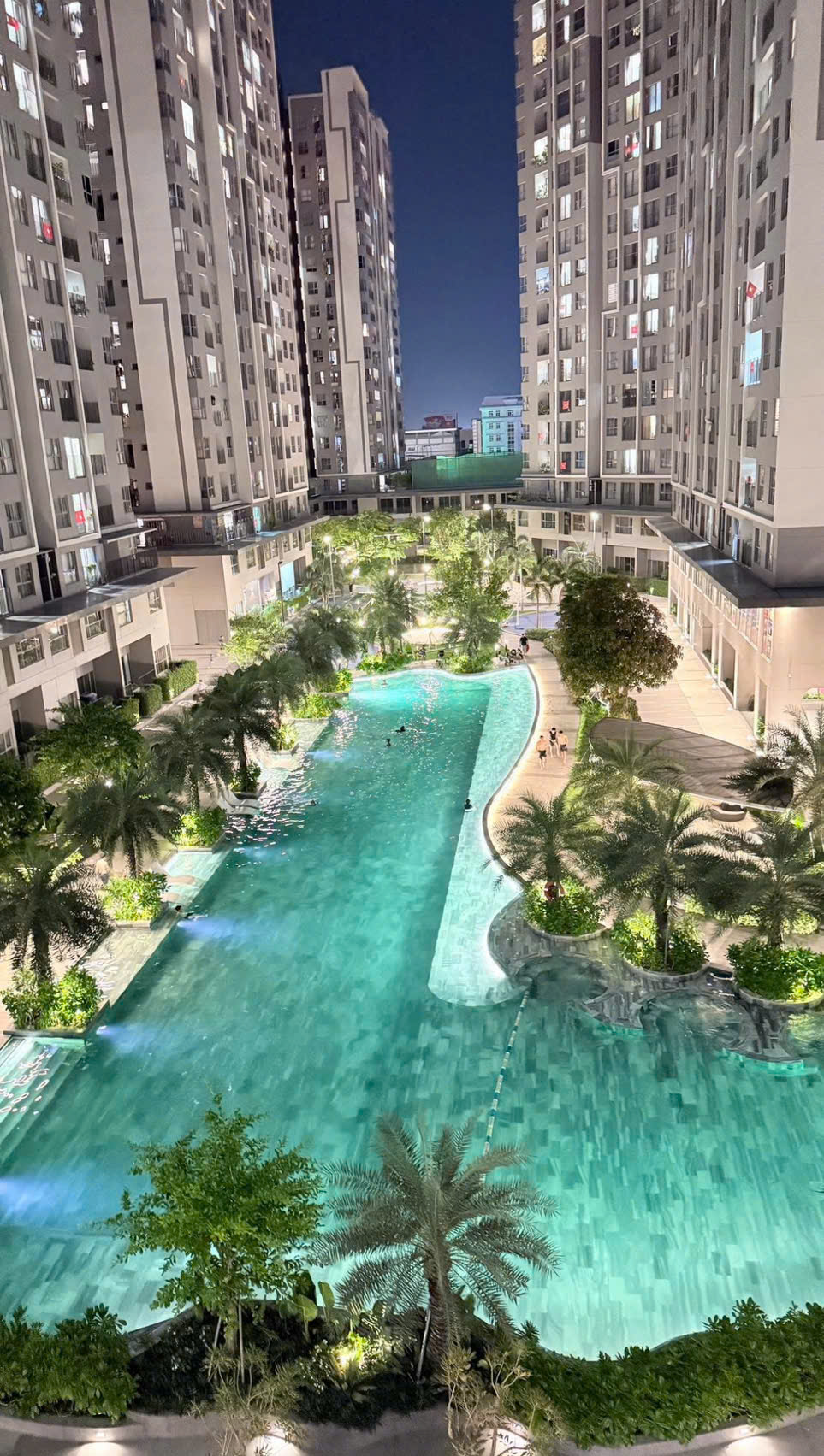  WESTGATE AN GIA =>căn 2PN-3PN - thiết kế đặc biệt sân vườn, 75m2
View trực diện Q1, nội khu hồ bơi, Ủy Ban,... 