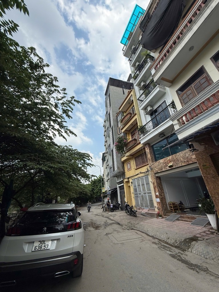  Bán nhà Phan Đình Giót, Thanh Xuân, 7T TM, Gara ô tô, Kinh doanh đỉnh, 68m2, 25.8 tỷCTL) 