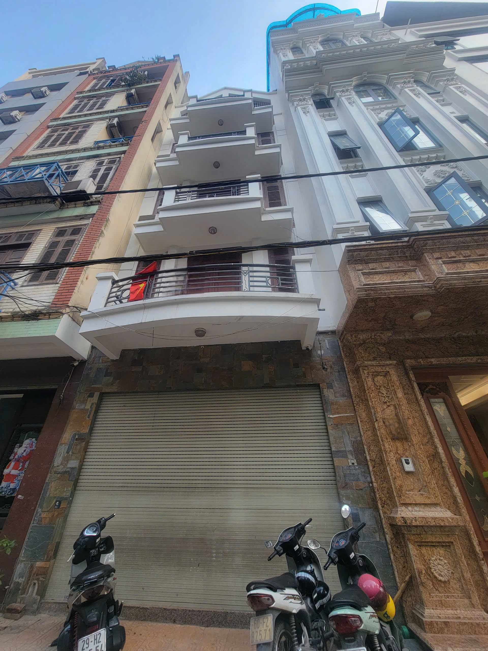  Cho thuê nhà phân lô KĐT Đền Lừ Kinh doanh kết hợp ở 60m² x 5 tầng 25 triệu/tháng 