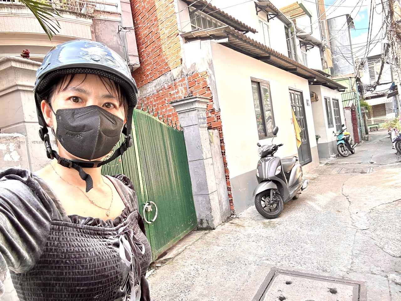  BÁN NHÀ KẾT CẤU KIỂU CHDV- ĐƯỜNG ĐOÀN VĂN BƠ- DÒNG TIỀN SẲN 45 TRIỆU/ THÁNG- THÔNG RA TÔN THẤT THUYÊT- BẾN VÂN ĐỒN. 