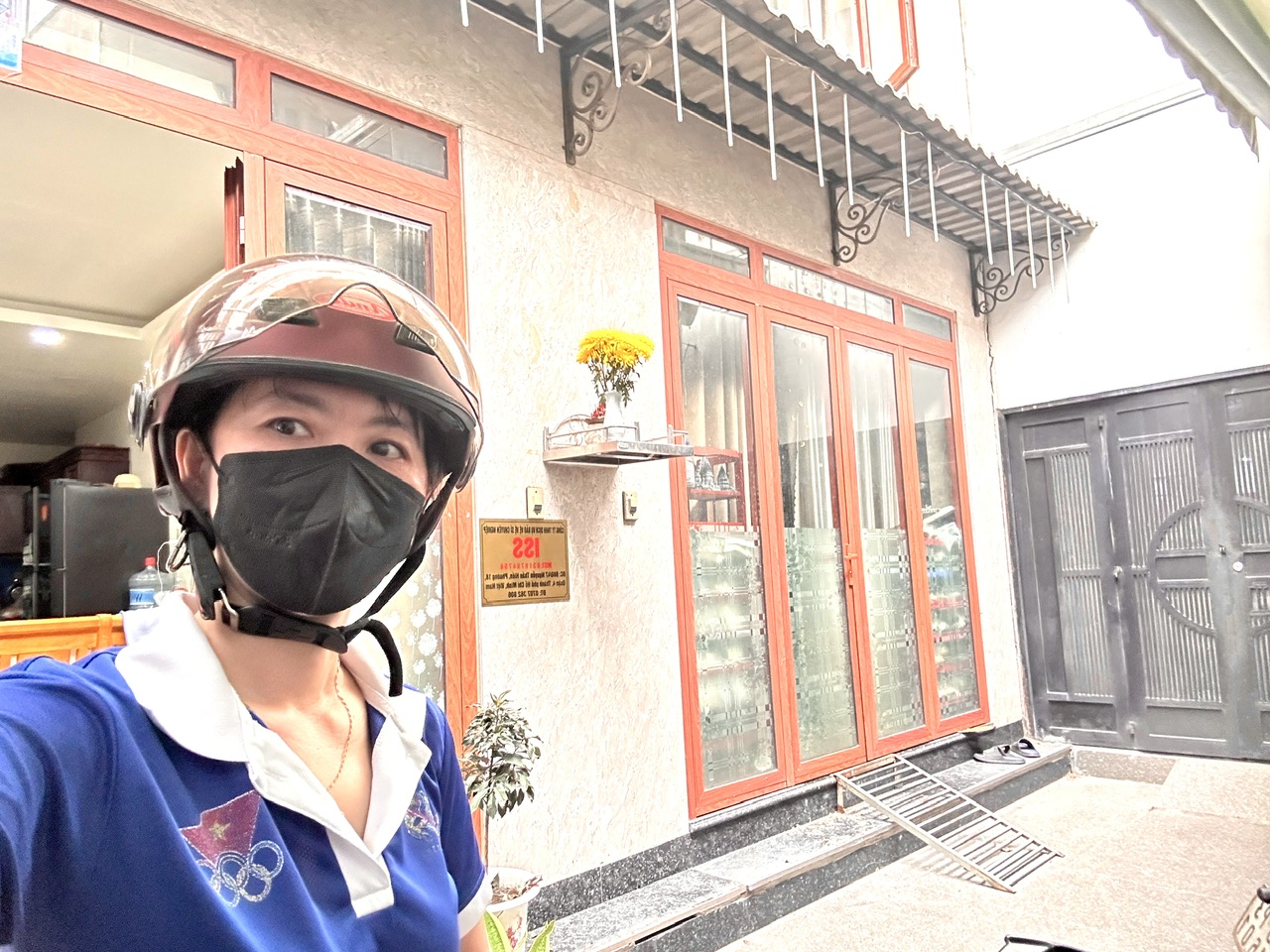  NHÀ BÁN 5 TẦNG- ĐẸP LUNH LINH- MUA 1 ĐƯỢC 2- ĐƯỜNG NGUYỄN THẦN HIẾN GIAO THƯƠNG GIỮA TÔN THẤT THUYẾT VÀ ĐOÀN VĂN BƠ- NGUYỄN TẤT THÀNH. 