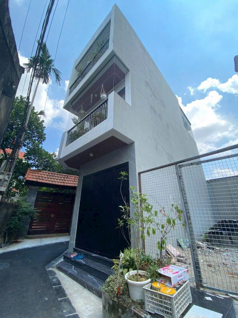  Nhà 4 tầng mới  Vị trí : Cán Khê, Nguyên Khê, Đông Anh 