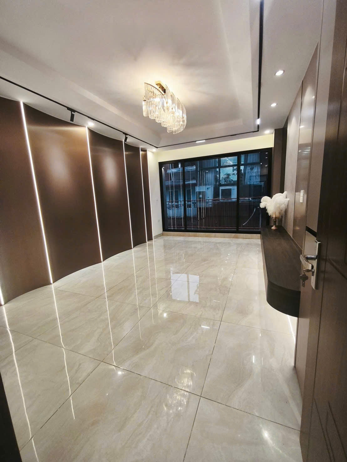  BÁN NHÀ MẶT PHỐ KV HOÀNG CẦU, ĐỐNG ĐA - 60M x 5T THANG MÁY - FULL NỘI THẤT - KINH DOANH - GIÁ 29.9 TỶ 