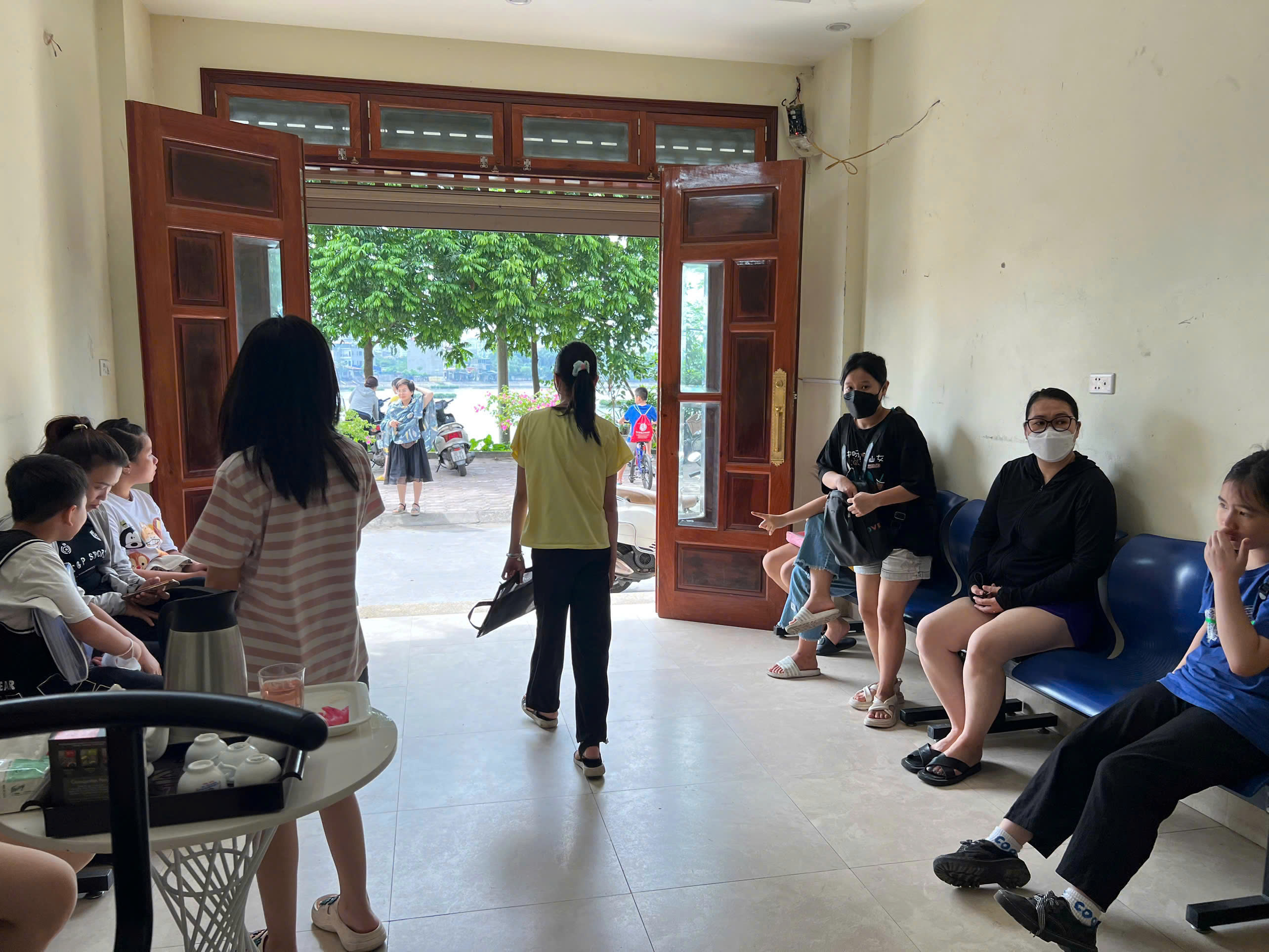  Cho thuê nhà ngõ 211 Khương Trung, 5 tầng x 55m2, 8PN, 5 WC, 20 Triệu 