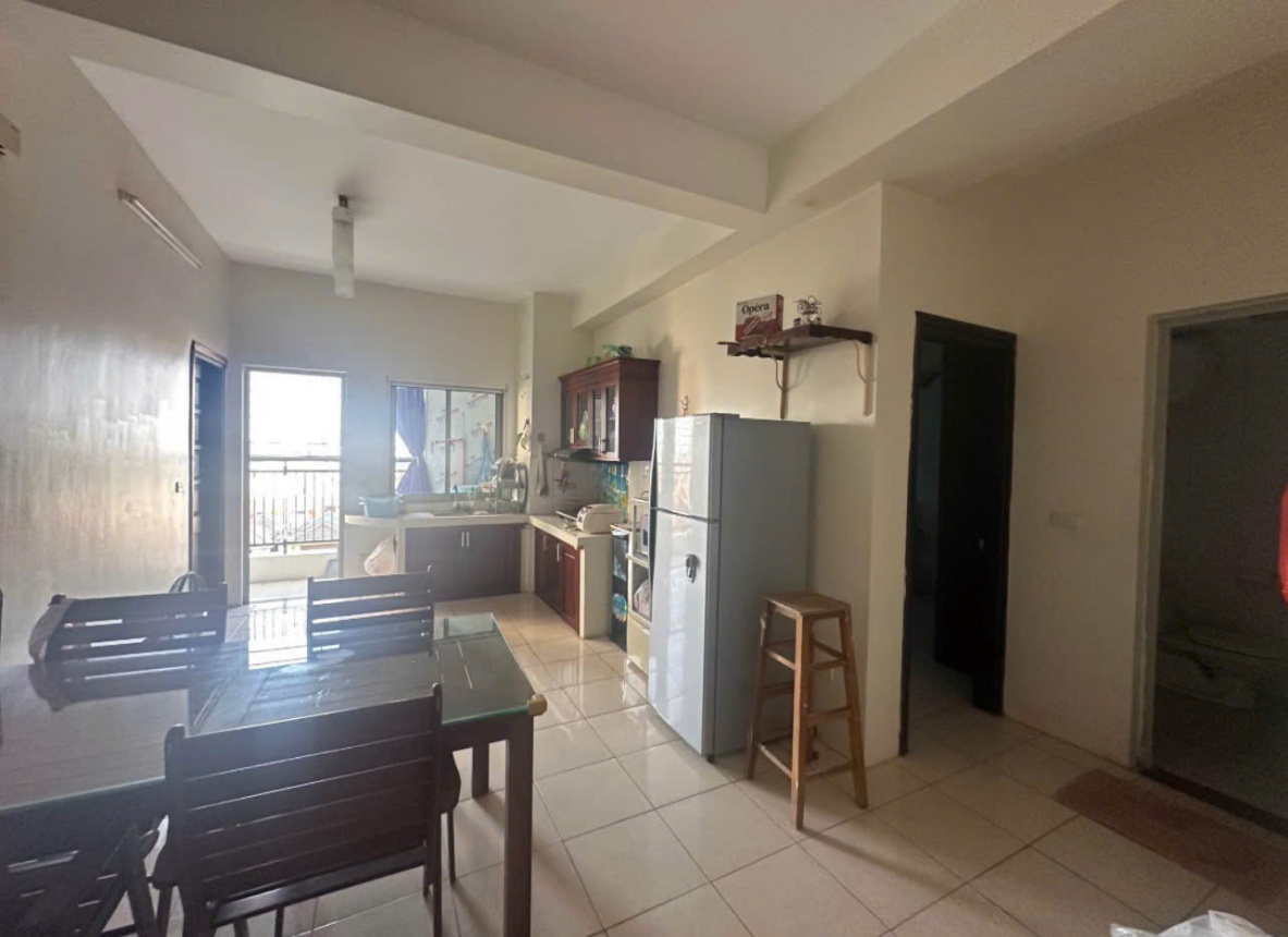  Cho thuê căn hộ tầng 11 – 151 Nguyễn Đức Cảnh, 70m² – 2PN, 1PK + bếp, 1VS
10 triệu 