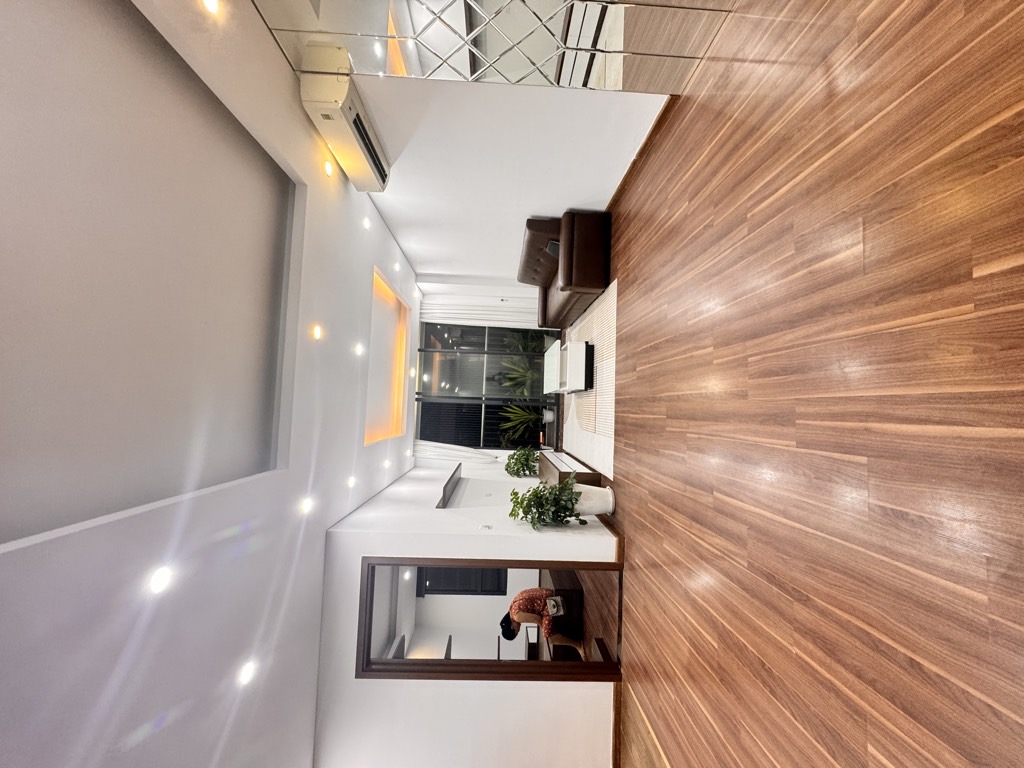  (Tin thật 100%) CH 108m2 x 3PN N01 - T5 Ngoại Giao Đoàn - Ban công hướng Đông - Nội thất 800 triệu 