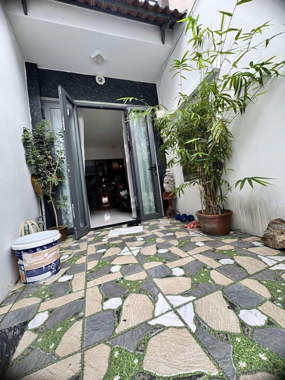  ✨ Bán nhà Hẻm Đẹp đường Âu Dương Lân, P3, Q8 – Giá chỉ 3,7 tỷ ✨ 