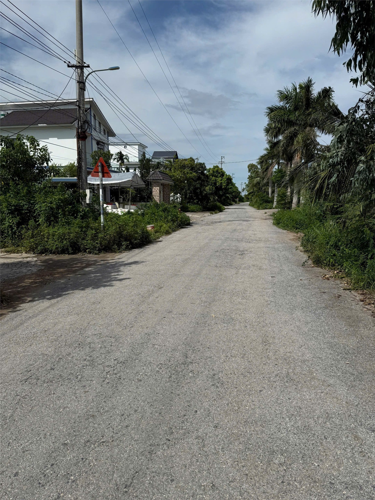  Đất mặt đường Mạc Phúc Tư – trục chính Tân Thành, Dương Kinh  ZALO 0567 222 555 