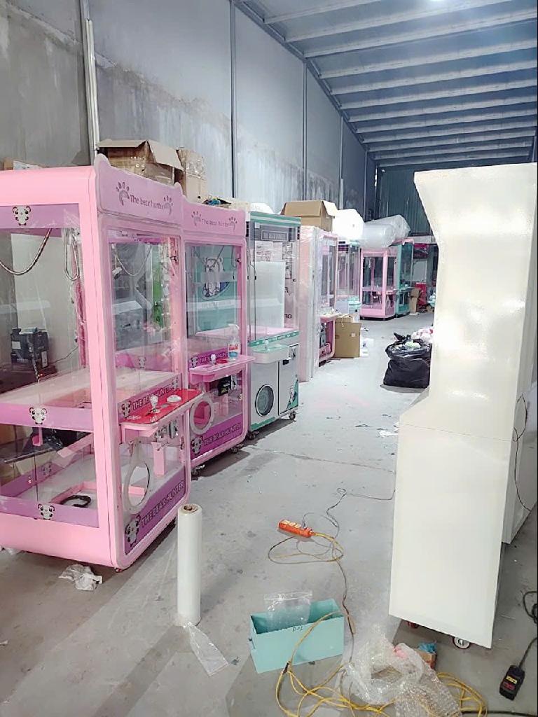  Bán đất tặng nhà C4 Thị Trấn Trâu Quỳ Gia Lâm- Phân Lô Vỉa Hè-Kinh Doanh -140m - nhỉn 18 tỷ(TL) 