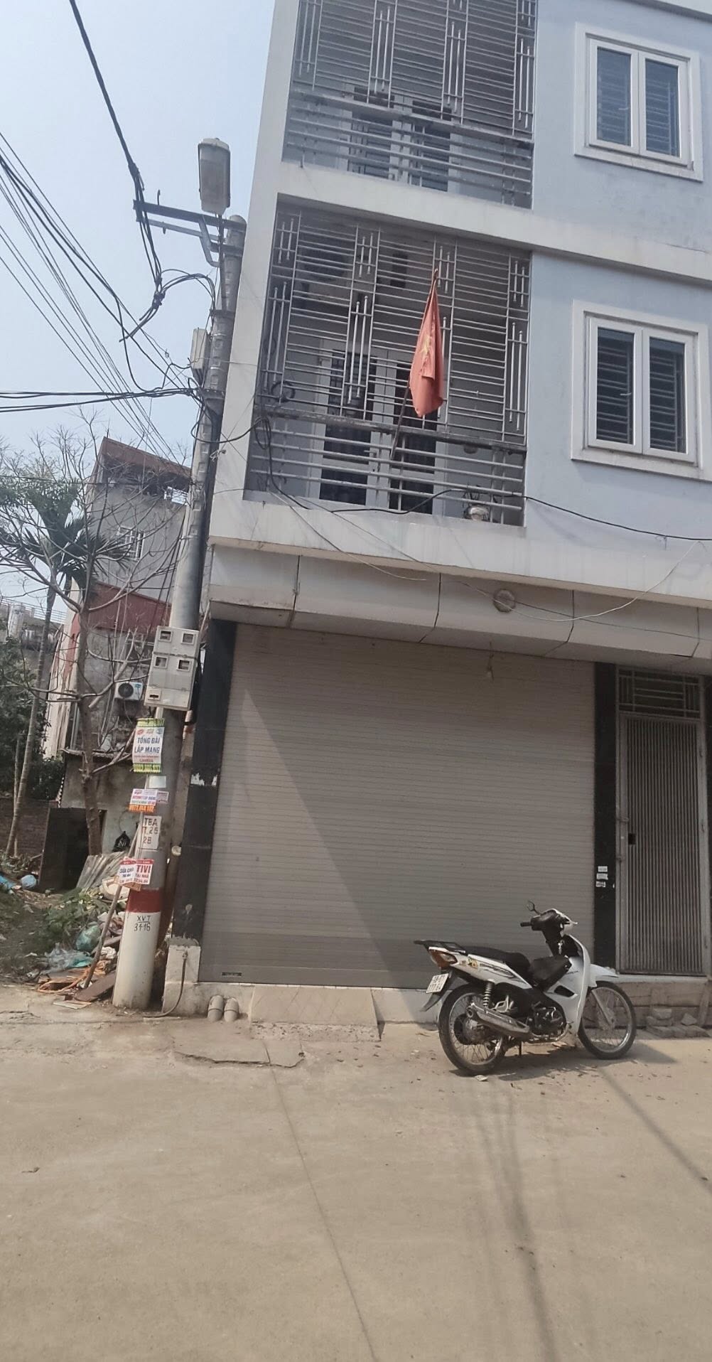  Cho thuê nhà ngõ ô tô Phố Đại Đồng, 66m² x 3 tầng, 3PN, 3 WC, 15 triệu 