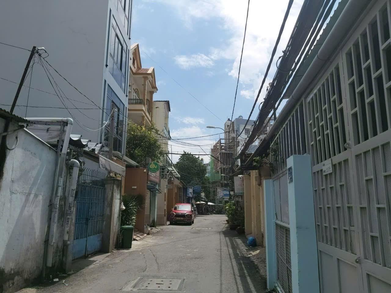  BÁN NHÀ HẺM XE HƠI THÍCH QUẢNG ĐỨC, THANG MÁY, 5 TẦNG, 6PN, 66M²,  9.95 TỶ TL 