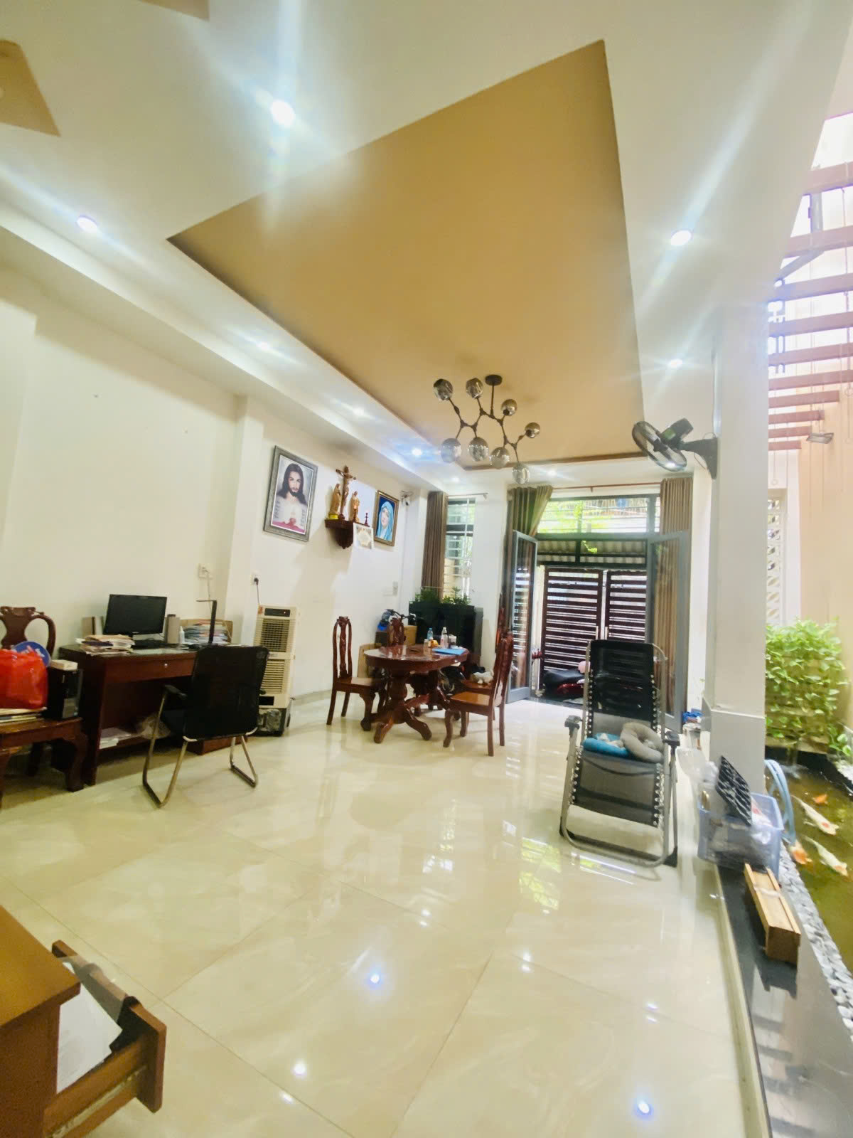  NHÀ ĐẸP CHÍNH CHỦ ????8.5TỶ TL, 72M², NGANG HƠN 5M – CỰC HIẾM KHU CMT8, TÂN BÌNH. Gần Q10-Q3 