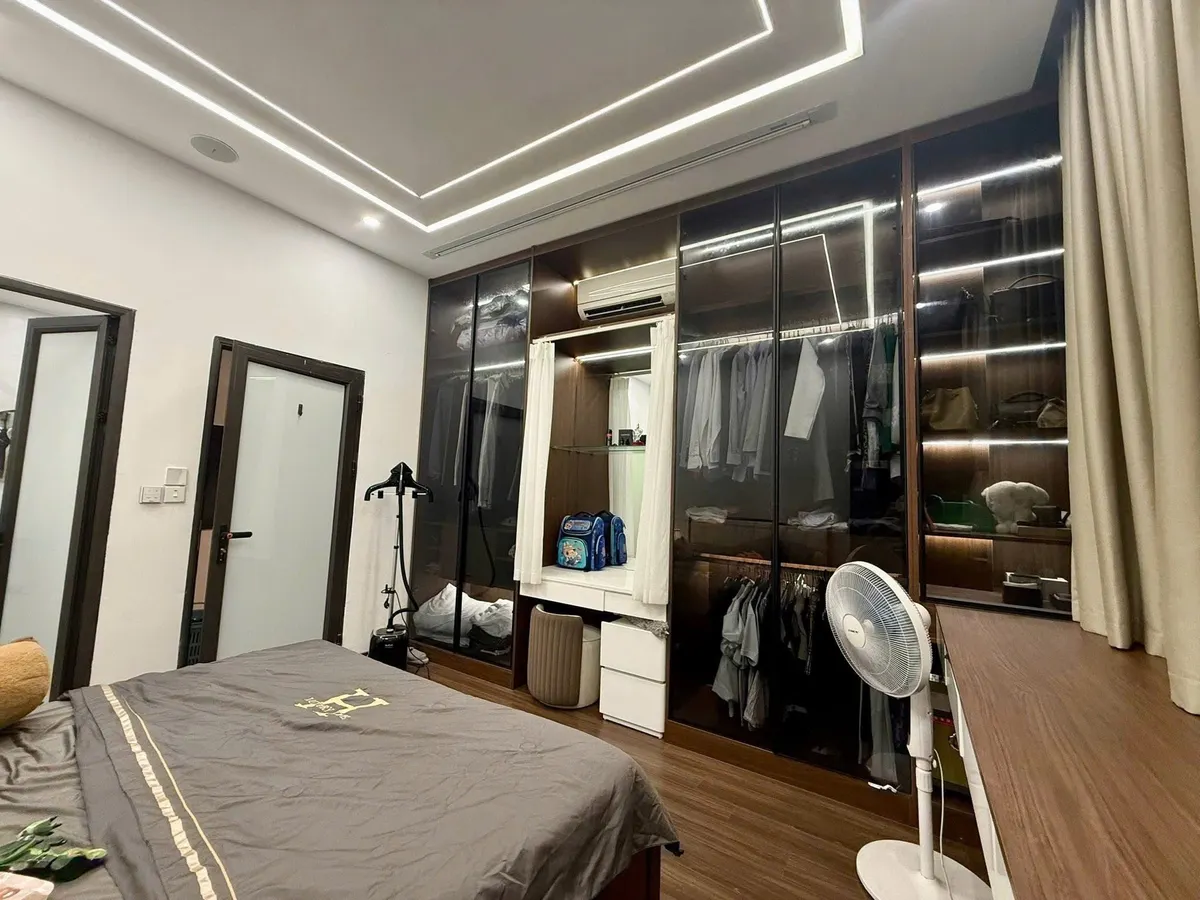  ???? Bán nhà KHƯƠNG Đình. MẶT TIỀN TO ĐẸP - NỘI THẤT XỊN - VÀI BƯỚC ROYAL CITY 