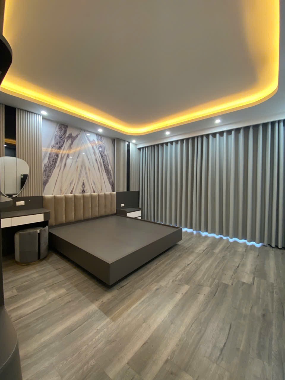  BÁN NHÀ LÔ GÓC NGỌC THỤY – 47M², 6 TẦNG, THANG MÁY – Ô TÔ VÀO NHÀ, GIÁ 15.9 TỶ 