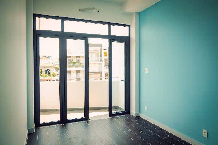  Bán nhà toà CHDV 6 tầng có thang máy MT Lạc Long Quân Ngay Chợ Vải Tân Bình- 76m2 (4x20)- 18,X Tỷ 