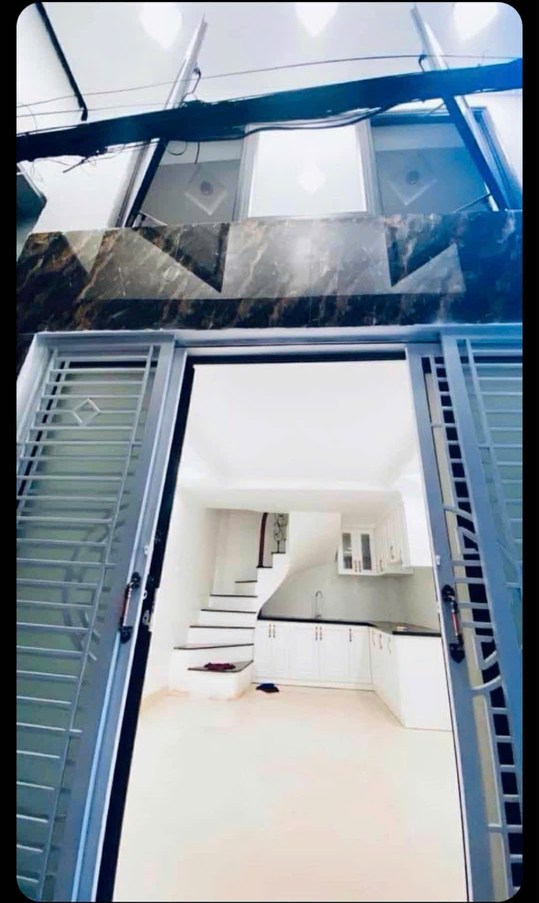  Cho thuê nhà nguyên căn ngõ 110 Nguyễn Khoái, 18m² x 5 tầng, 3PN, 3 WC, 7.5 Triệu 
