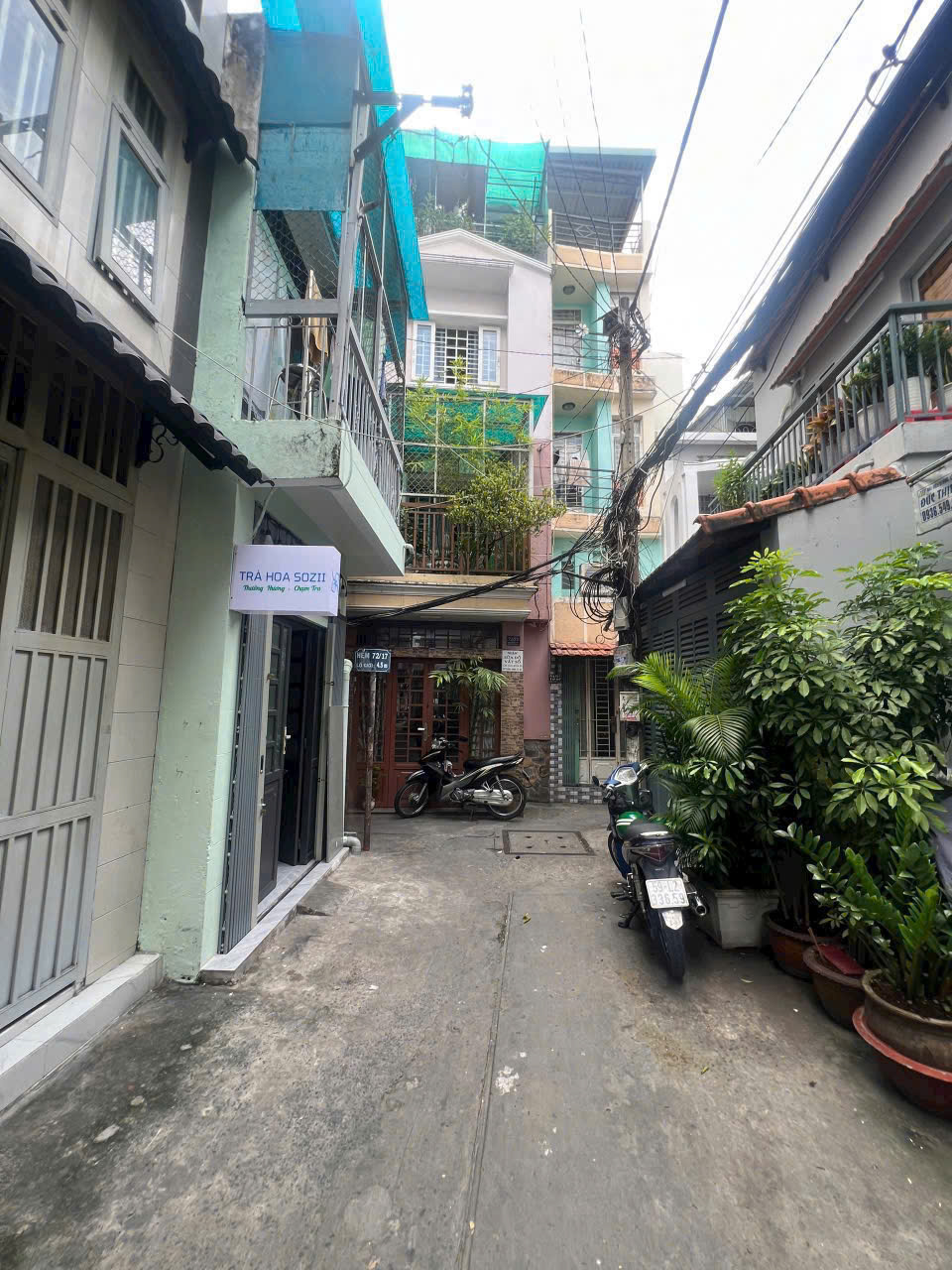  Bán nhà 72/19 Huỳnh văn bánh p 15 Phú nhuận Giá : 2,6 tỉ có thương lượng 