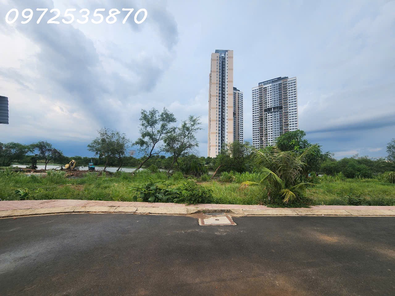  Bán lô nút giao An Phú ven sông Quận 2 giá 320 tỷ có thương lượng nhẹ 