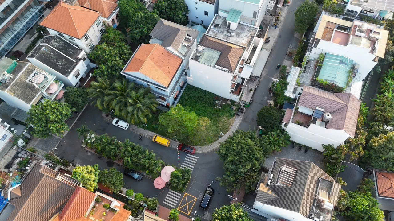  BAN LO DAT 2 Mặt thoáng trục Võ Trường Toản , P.Thảo Điền Q2 