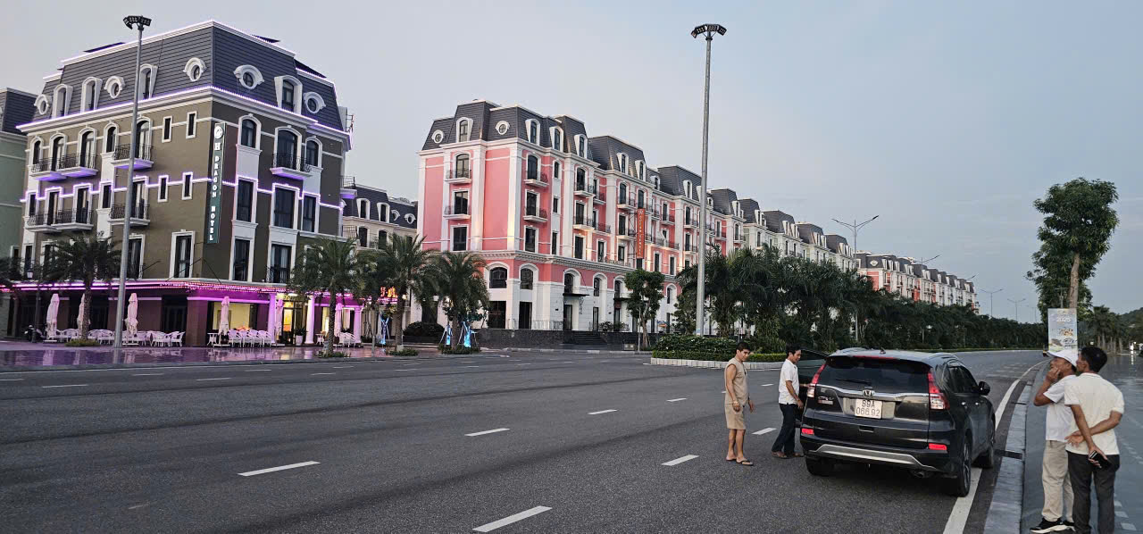  CHÍNH CHỦ CẦN BÁN CẮT LỖ SHOPHOUSE ĐỒI RỒNG – ĐỒ SƠN, HẢI PHÒNG - GIÁ TỐT ĐẦU TƯ 