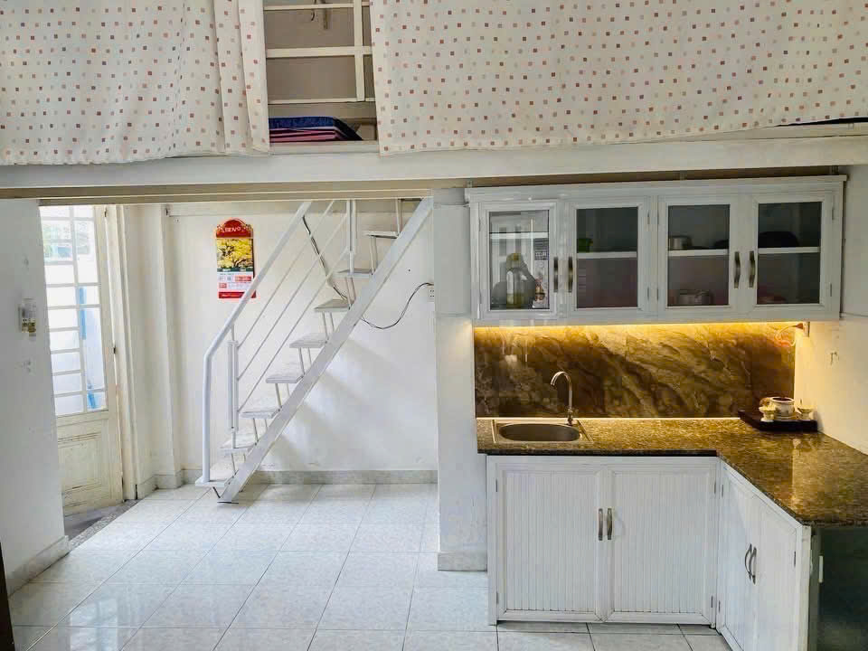  NHÀ GÓC 2 MẶT THOÁNG – HẺM 5M THÔNG KHẮP NGÃ – 7 PHÒNG CHO THUÊ 22TR/TH – NGUYỄN THÁI SƠN,  GÒ VẤP – 3 TẦNG CHỈ 7.2 TỶ 