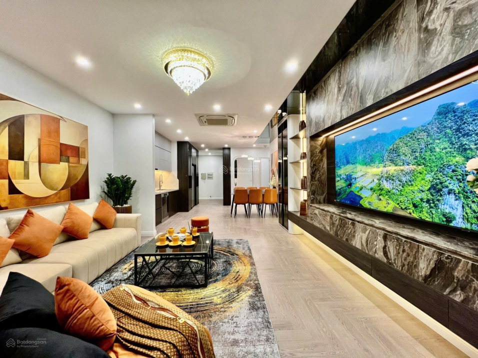  Cần bán Căn 3 ngủ 2WC 122m2 chung cư TSQ NT full nội thất giá 8.9 tỷ 