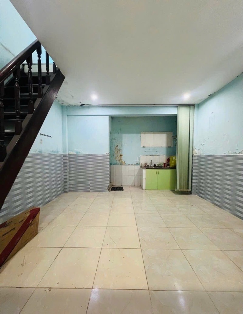  ♪1.95 tỷ nhà 2 tầng Kiệt gần Hoàng Diệu, Mường Thanh 