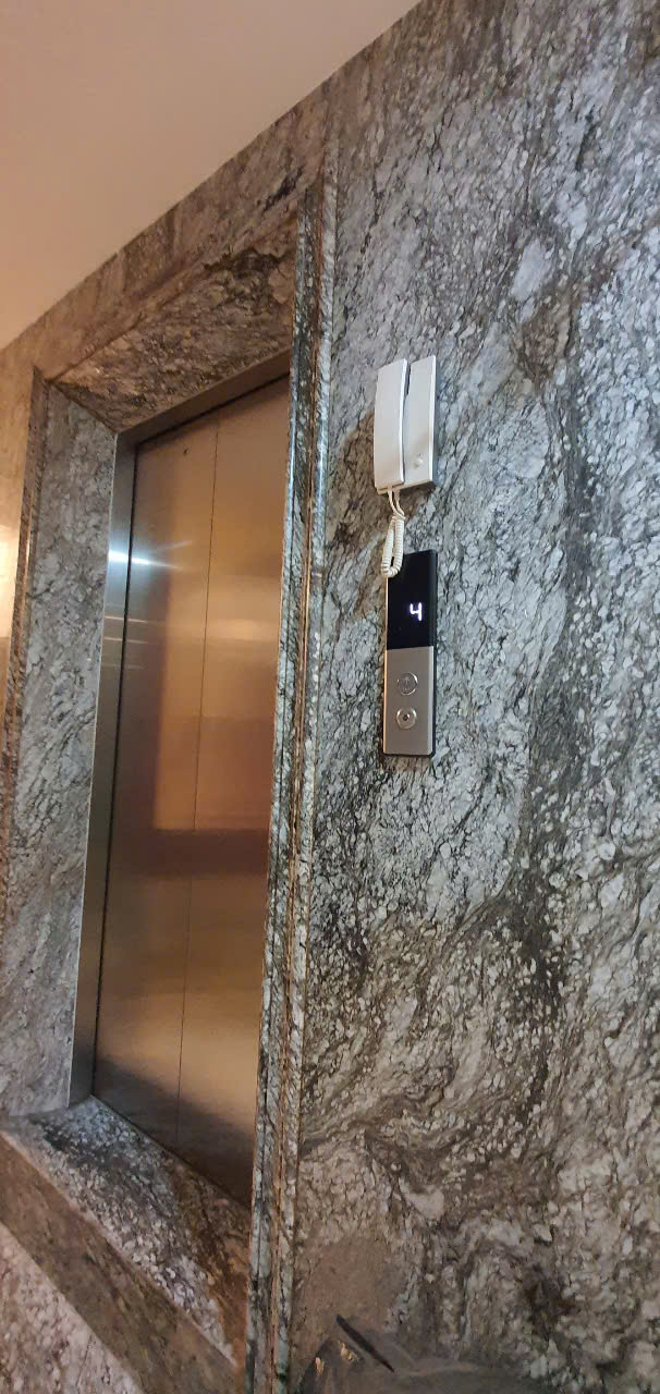  Mình cho thuê nhà mới, hai đường đi, Thái Hà; vỉa hè 96m2* 5T- 28 Tr 