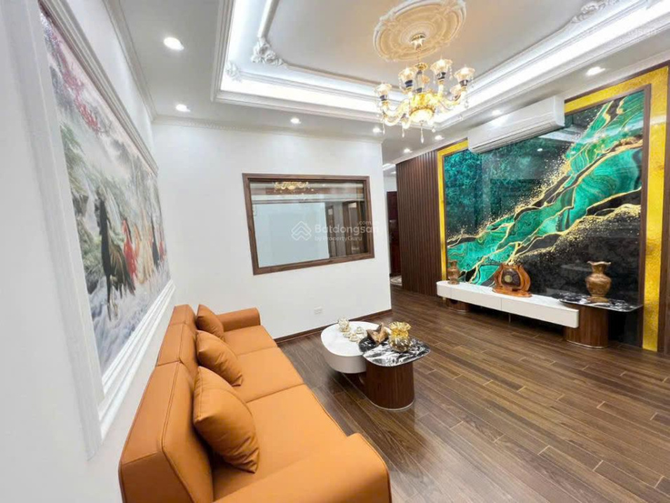  Cần bán 3 NGủ CT3 Vimeco Nguyễn Chánh full NT 100m2, BC đông nam giá 9.4 tỷ 