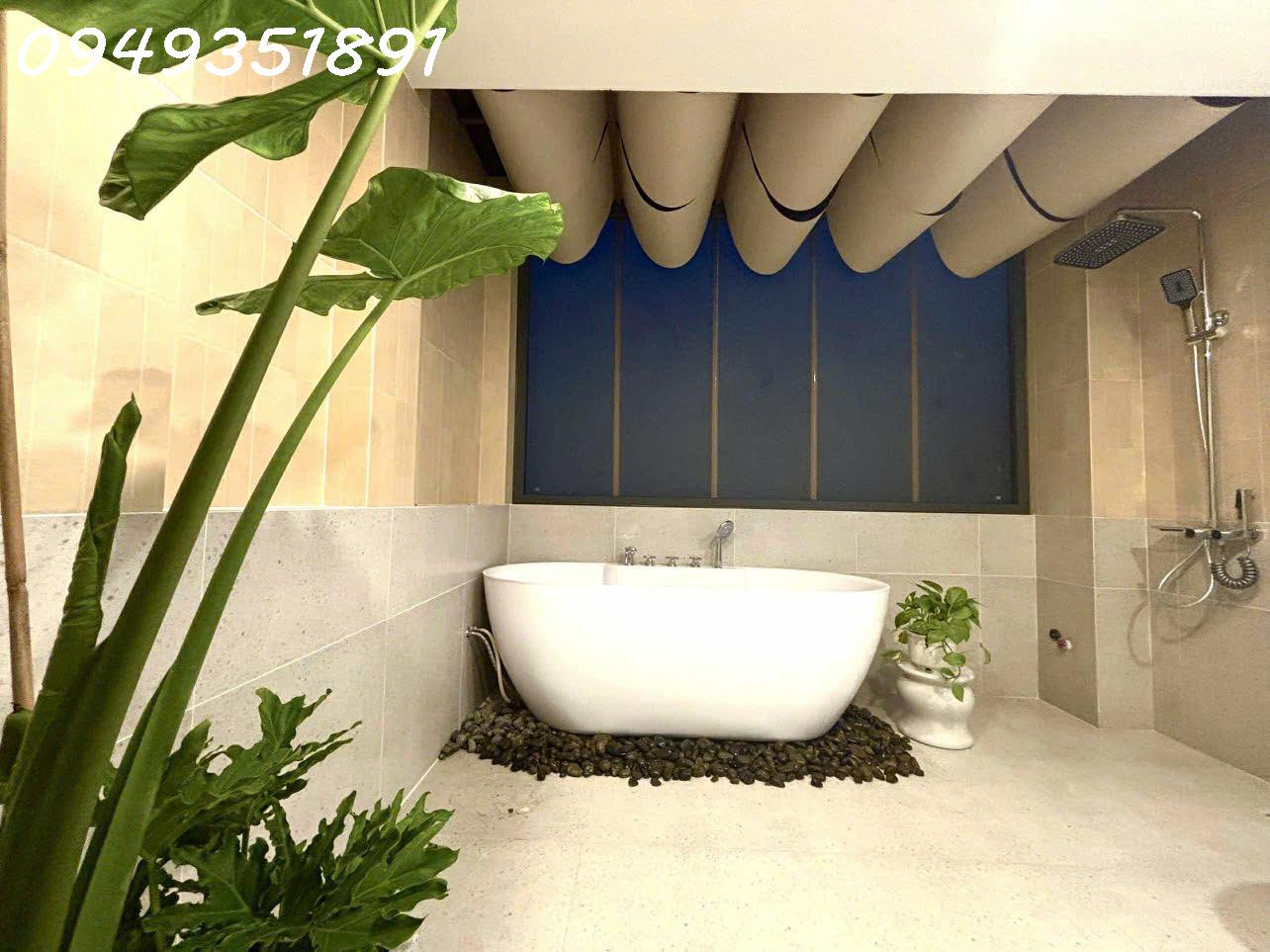  ???? KHU VIP PHAN XÍCH LONG – NHÀ ĐẸP GIA CHỦ LÀ KIẾN TRÚC SƯ
✨ 46M² x 4 TẦNG – PHÒNG TRÀ TATAMI – FULL NỘI THẤT HIỆN ĐẠI – 7.xx TỶ 