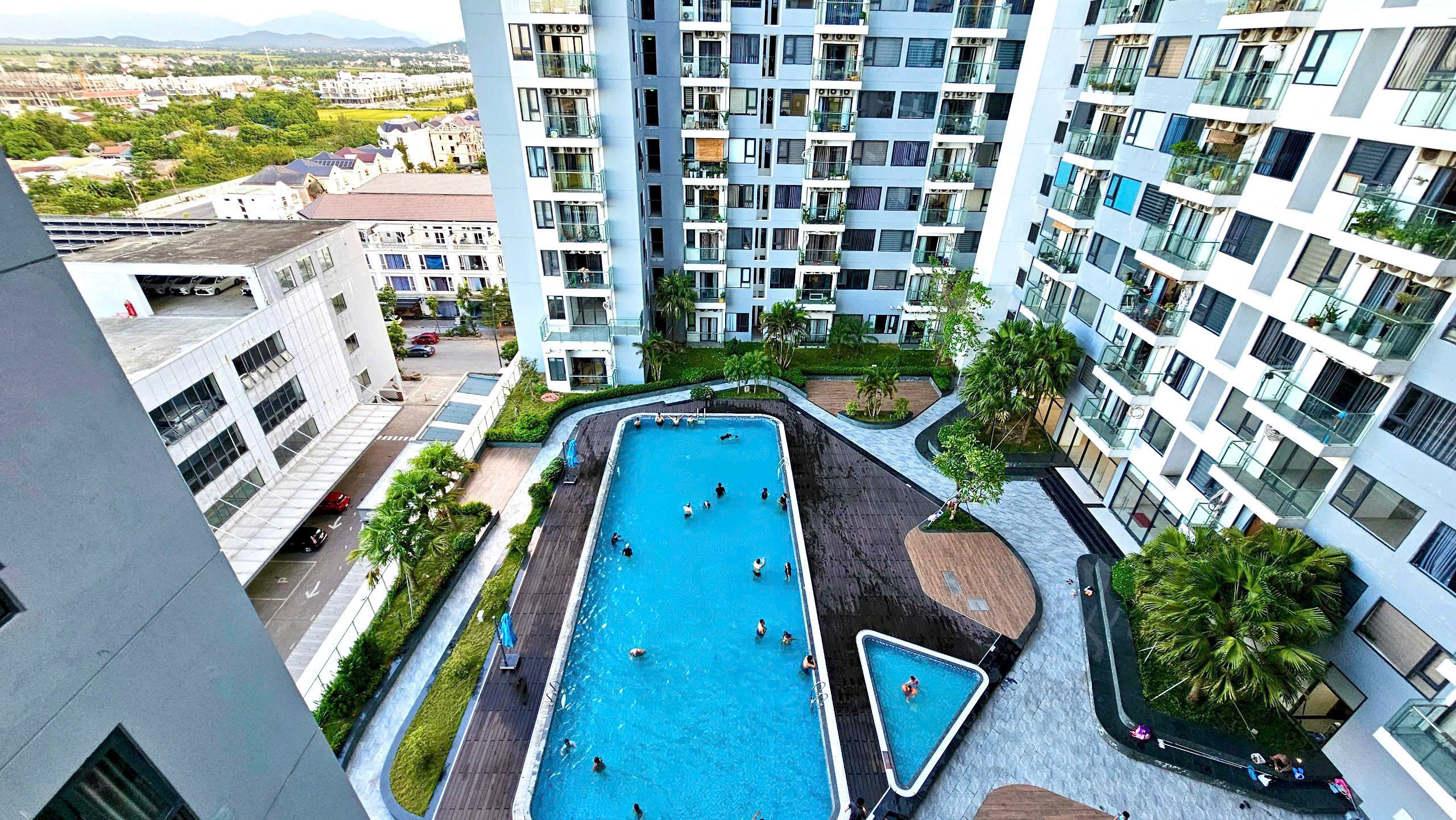  CHO THUÊ CĂN HỘ NERA GARDEN FULL NỘI THẤT 