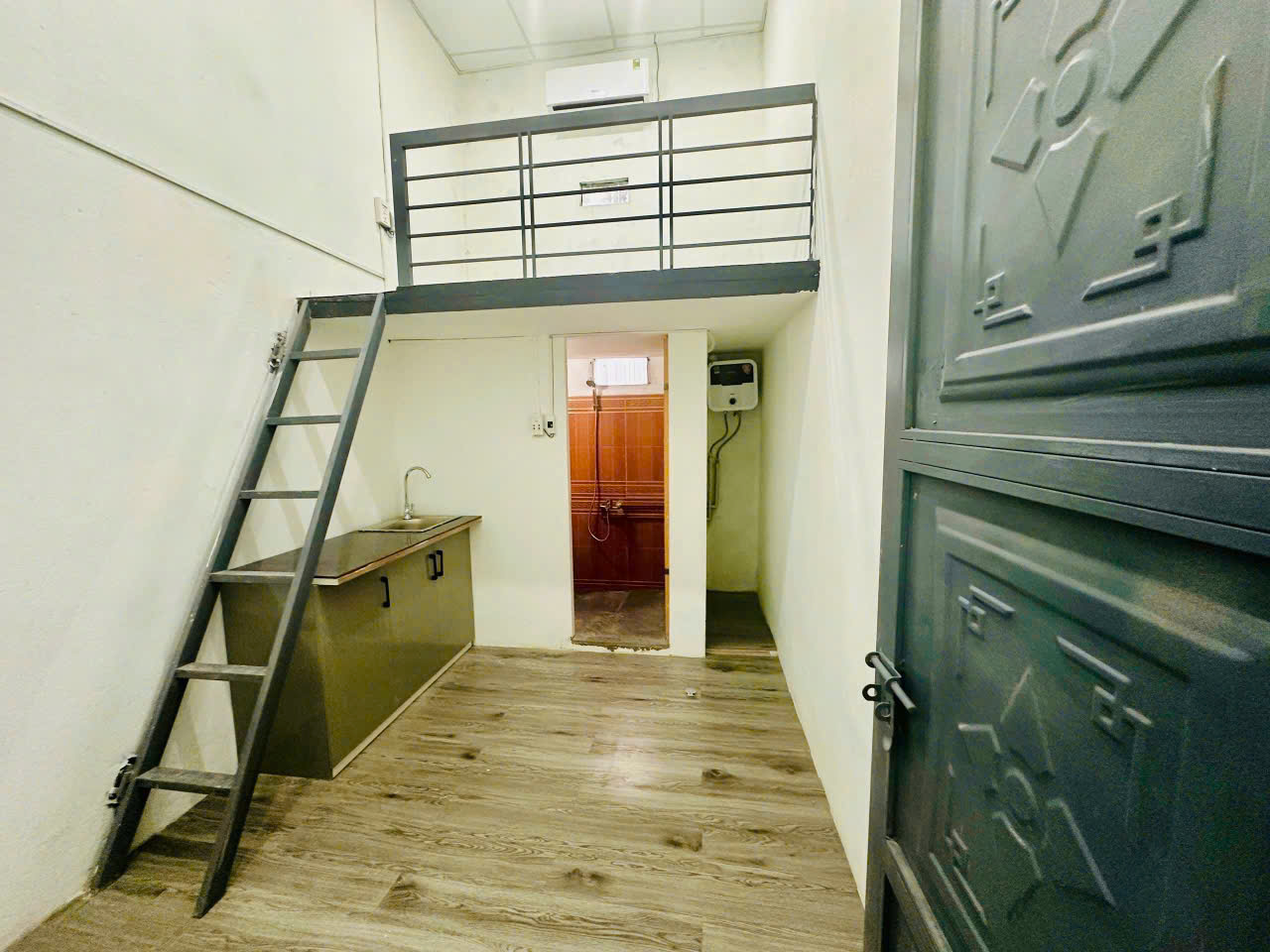  CẦN CHO THUÊ PHÒNG TRỌ CÓ GÁC LỬNG – TRUNG TÂM HẢI CHÂU - ĐÀ NẴNG 